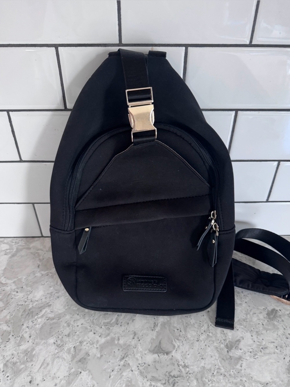 Sarah Wells Allie Breast Pump sling Bag